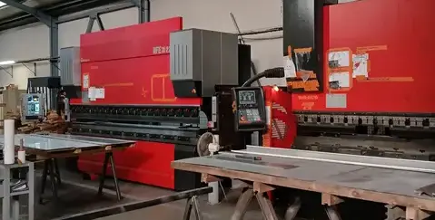 bavette fenêtre Carhaix-Plouguer-1